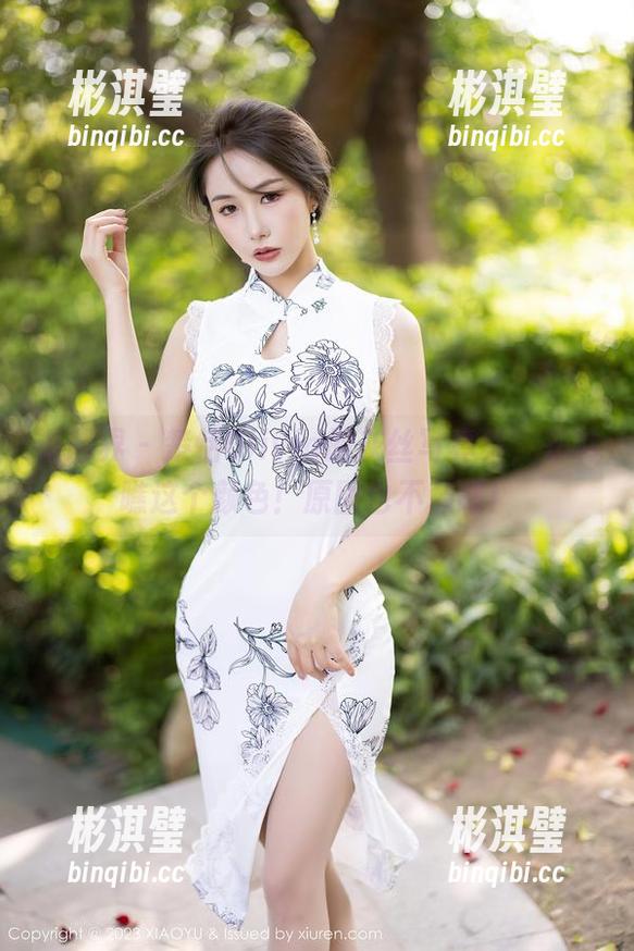 语画界 - 楚恬Olivia的灰丝写真集，来瞧瞧这个颜色！原图也不赖哦！