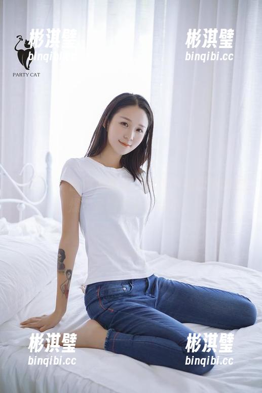 轰趴猫 - 曲曲在教室，谁说只有原图的枯燥？套图快速升级中！