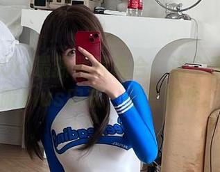 阿薰kaOri最新照片集合：这个季节的礼服plus内衣，有点撩哦。