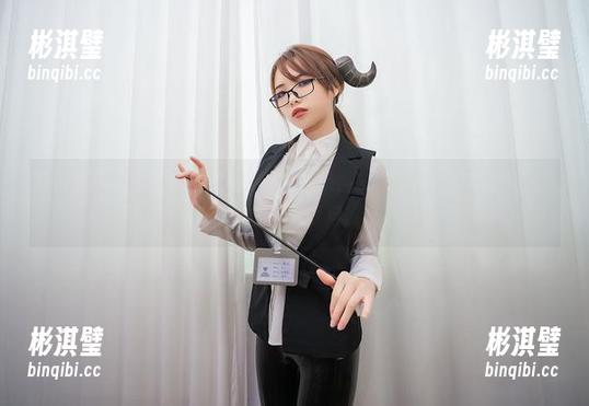 雯妹不讲道理爆发JK风潮，美图合集，去吧，怀念那段混沌又美好的青春岁月！