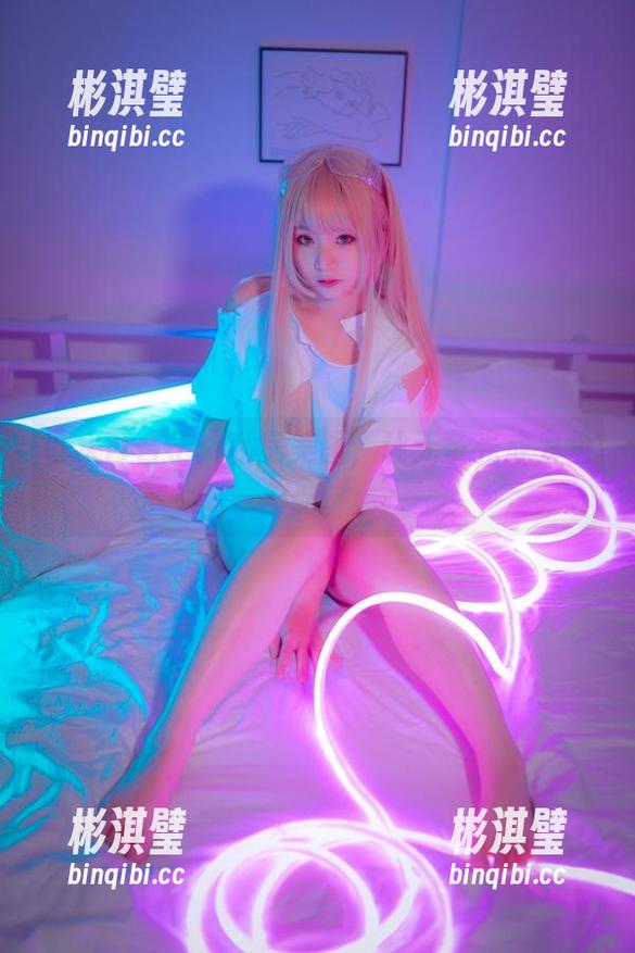 青水百合子：私房美图，让无圣光成为焦点。