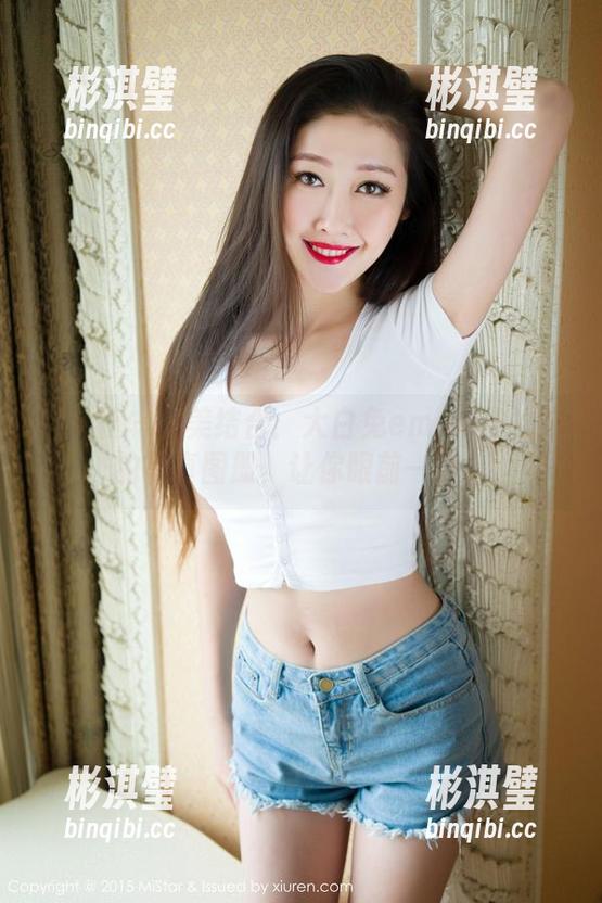 魅妍社 - 完美结合：大白兔emma与奶牛的写真图册，让你眼前一亮！