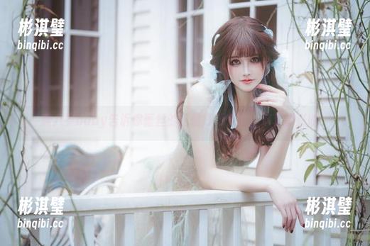鹿八岁baby告诉你蕾丝的正确打开方式，这套图必收！